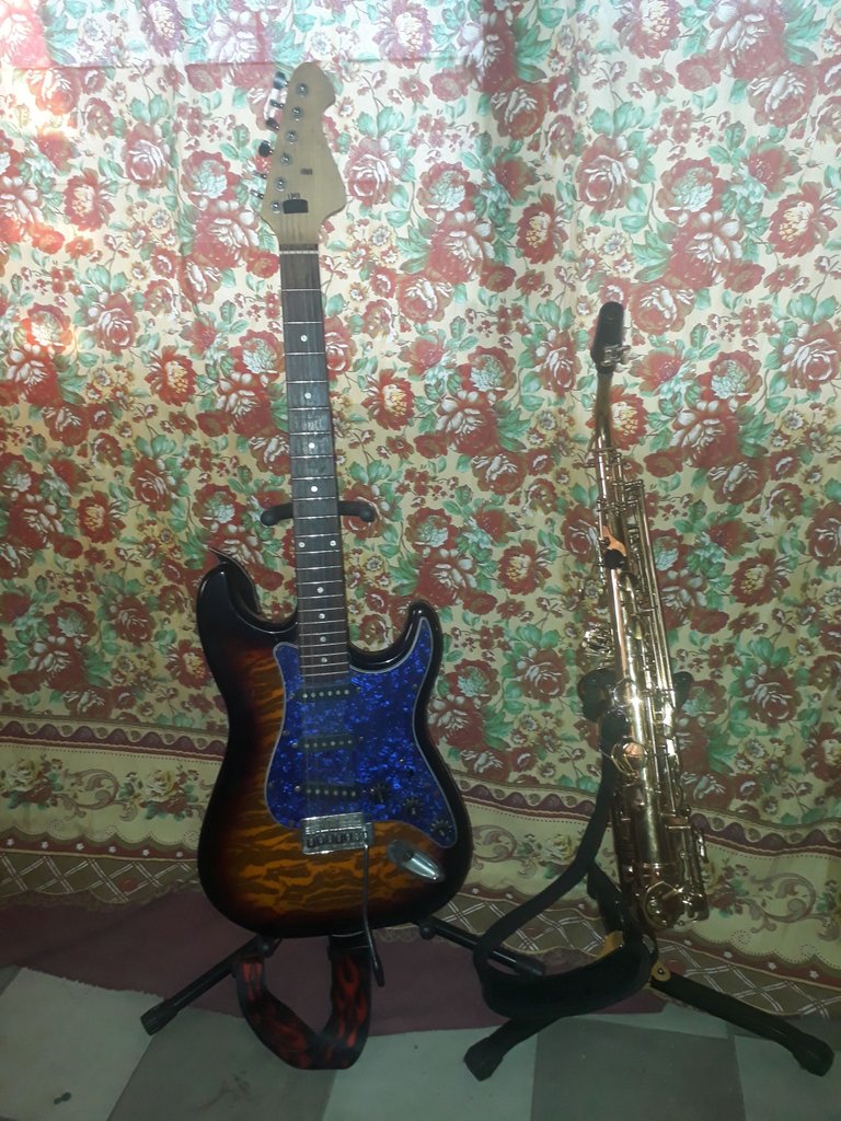 Sax and guitar.jpg