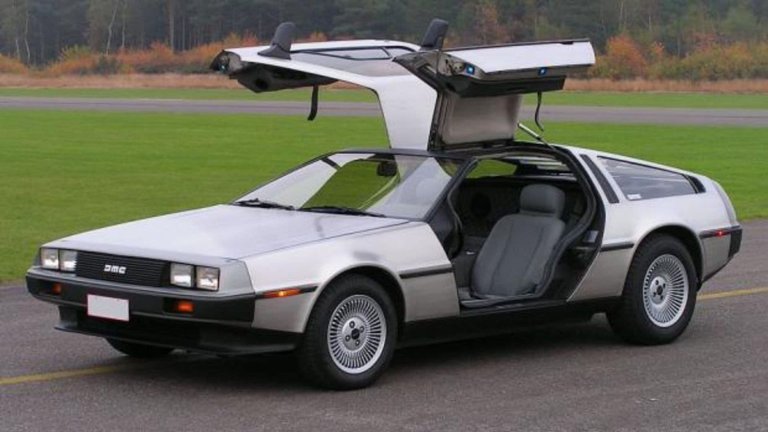 delorean-auto-electrico-18022022-1536x864.jpg