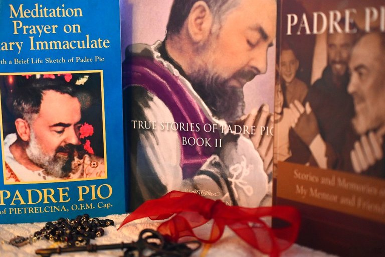 padre pio (1).jpg