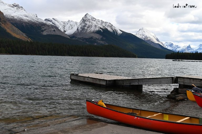 maligne lake (47).jpg