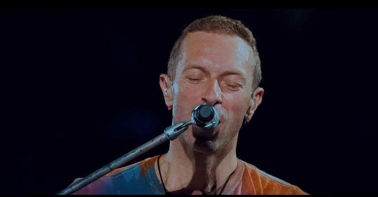 Mi domingo musical, / My musical Sunday -  Coldplay - De Música Ligera (Live at River Plate)  [ESP // ENG]
