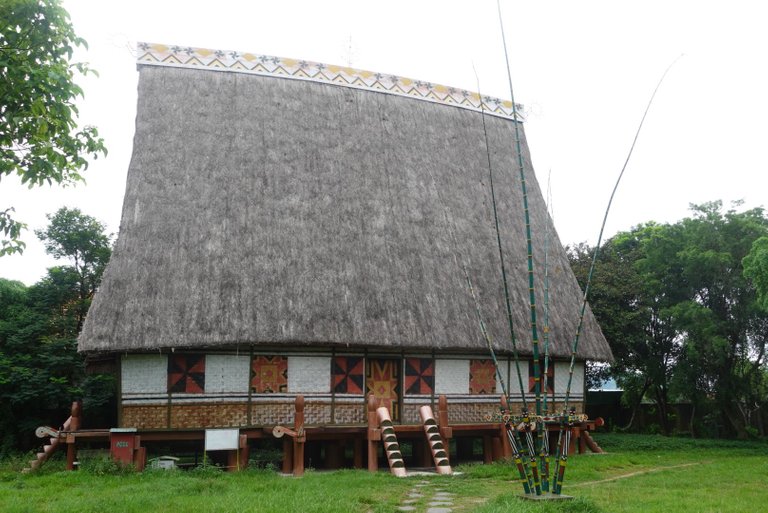 Communal house