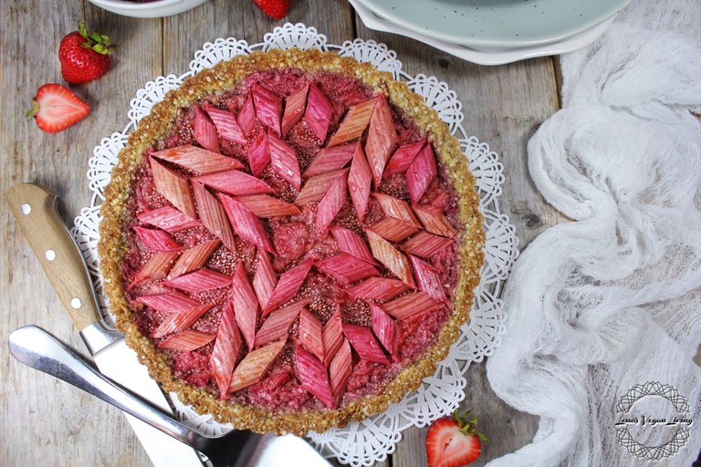 1 Rhubarb -Strawberry Tart.jpg