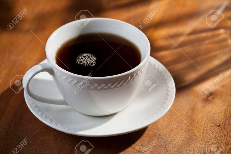 54551207-taza-de-café-negro.jpg