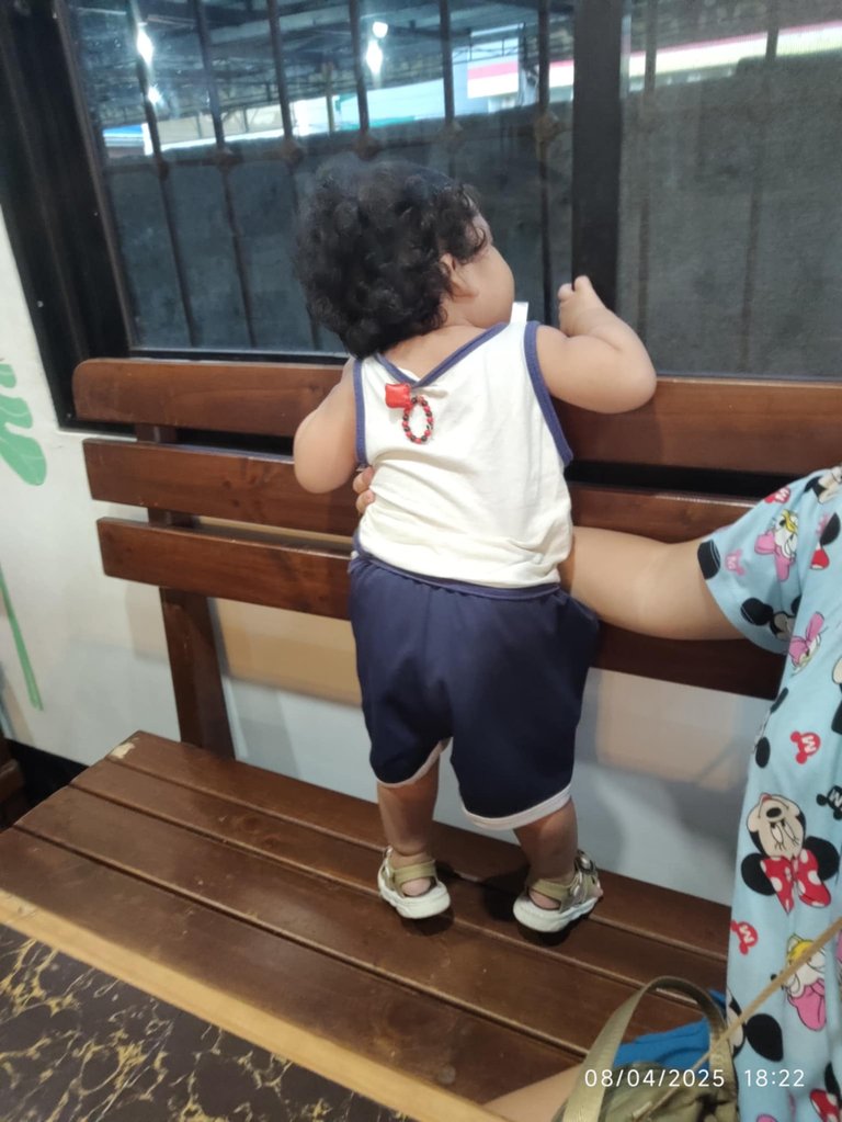 44d1acb5-c954-4d8e-afb9-f0888a62ce9c.jpg