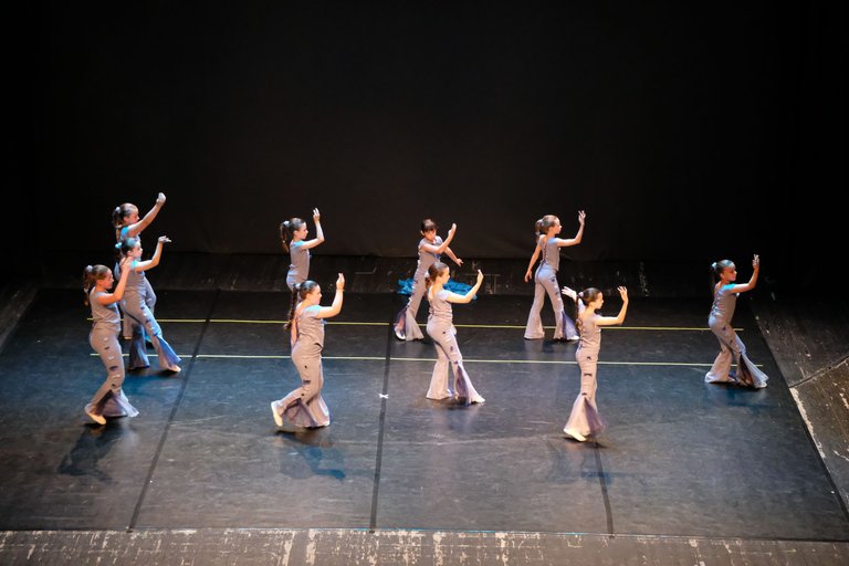 DSCF9070_cr.jpg