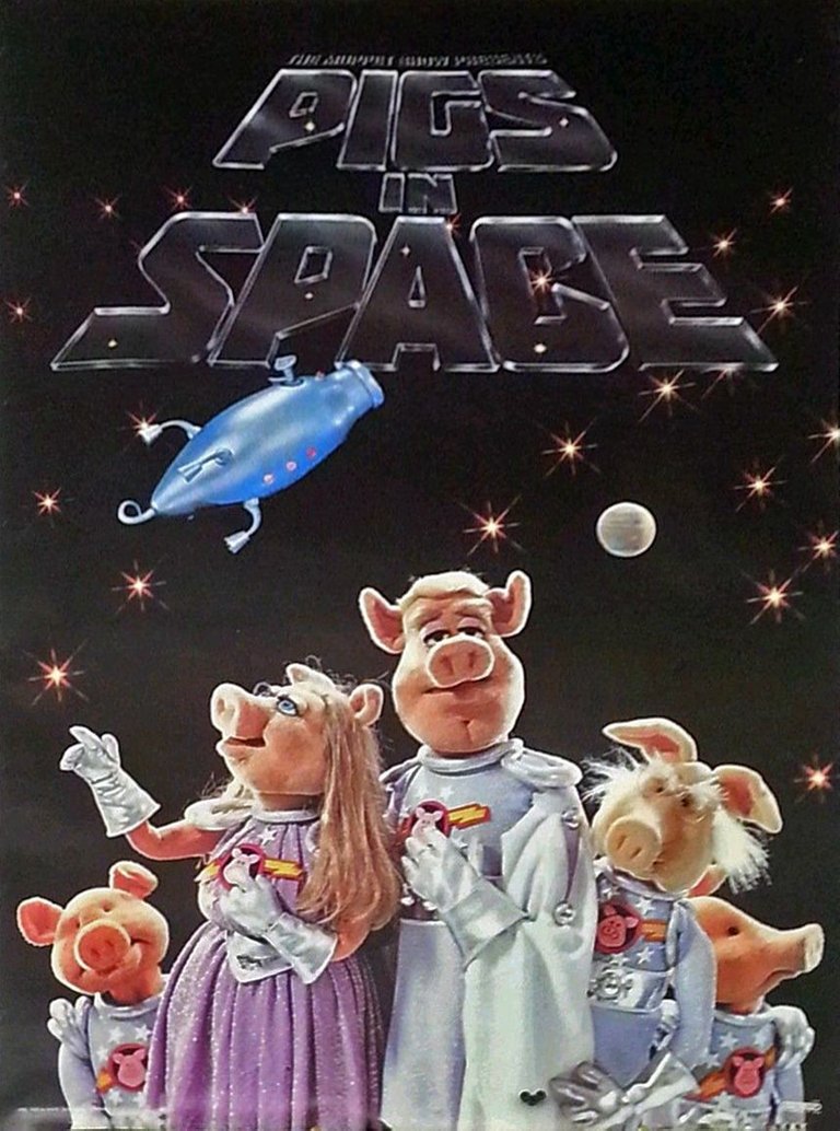 Scandecor_pigs_in_space_poster.jpg