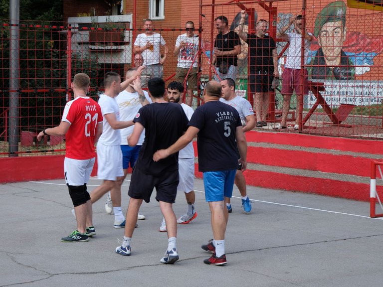DSCF9443_cr.jpg