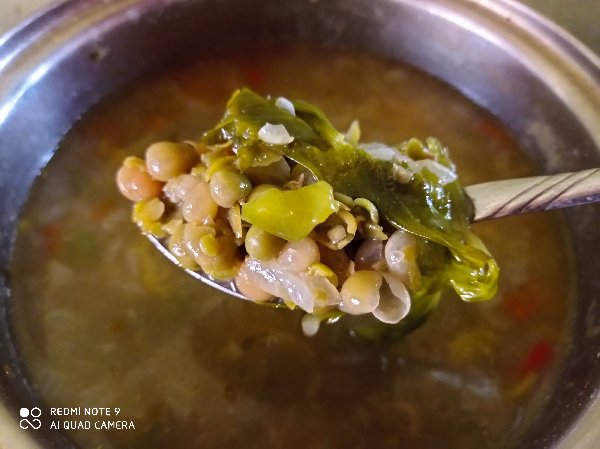 Delicious Green Pea Soup with Celery Spain- Recipe ESP-ENG — Hive