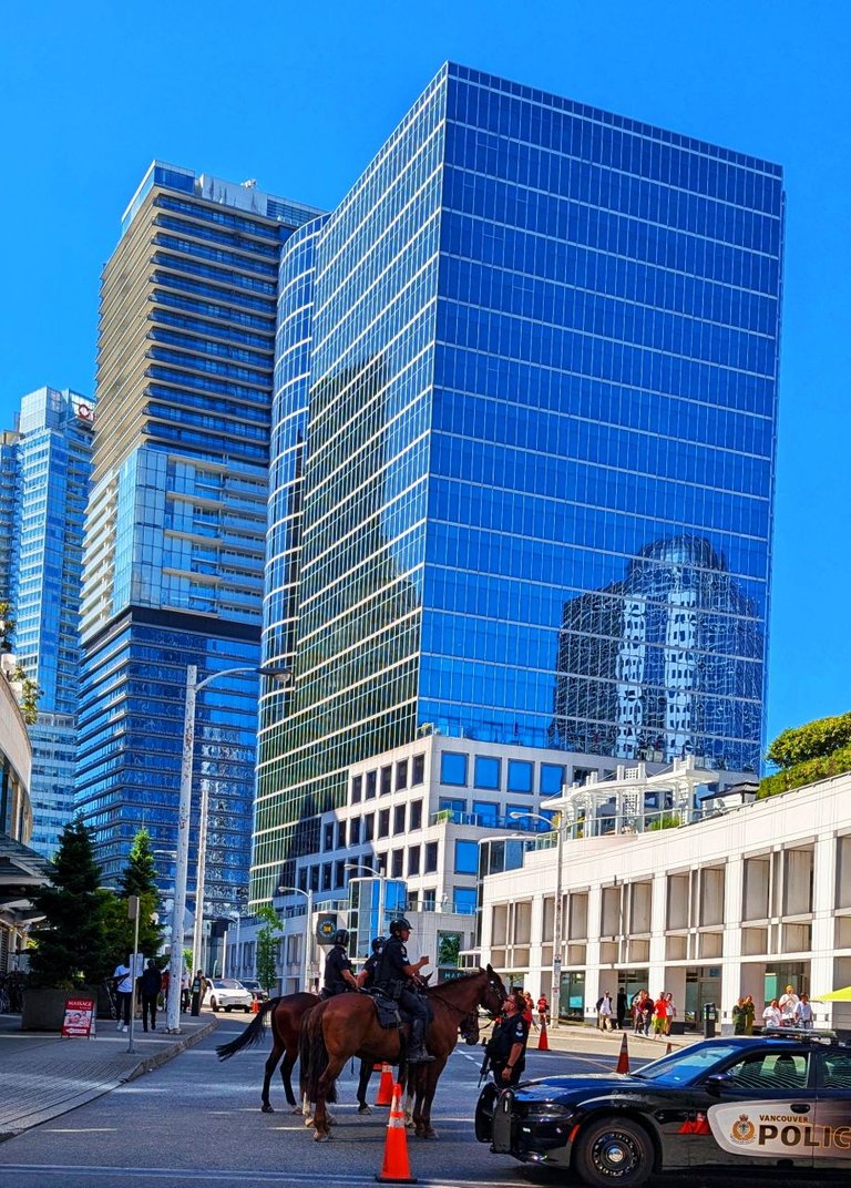 Downtown Scene01.jpg
