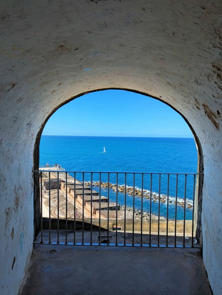 Castle2.jpg