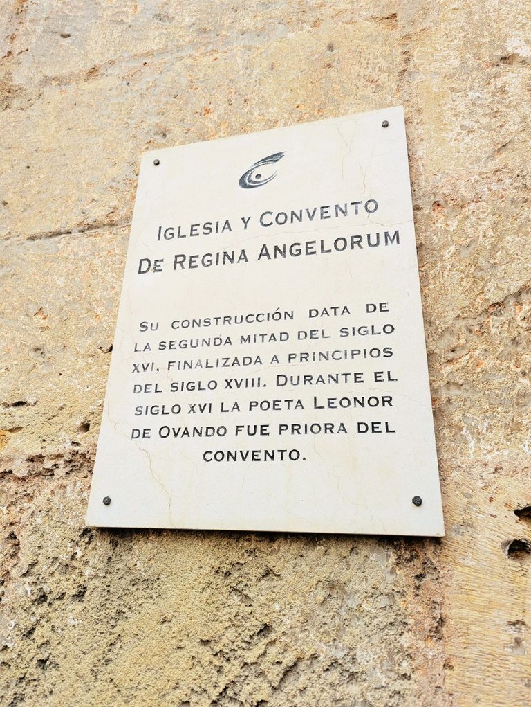 Convent02.jpg