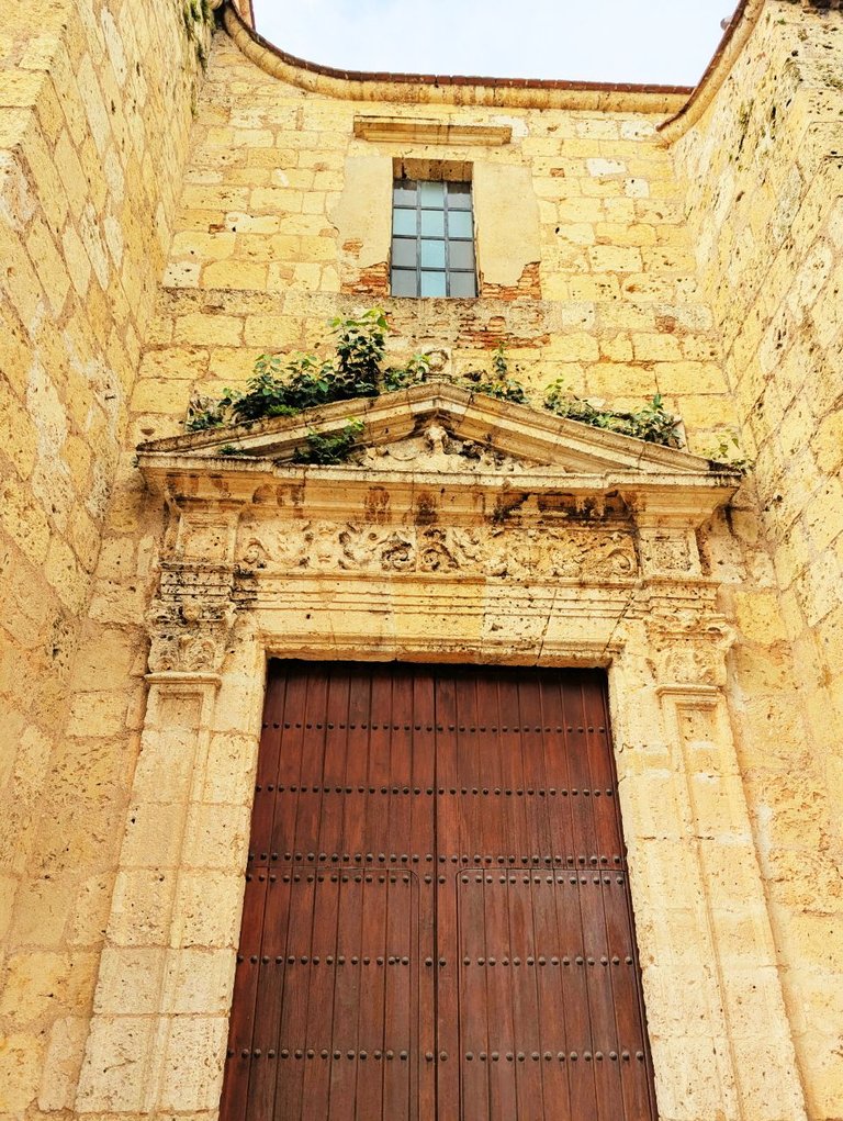 Convent04.jpg