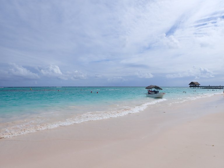 Beach in DR01.jpg