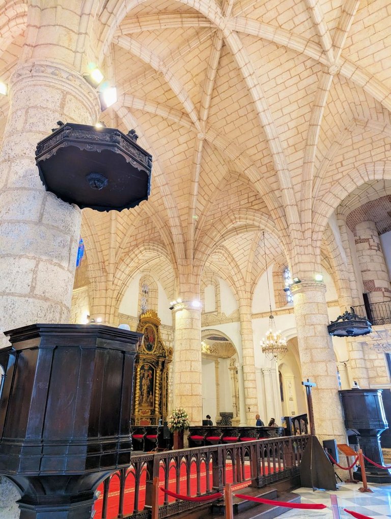 Cathedral Santo Domingo17.jpg