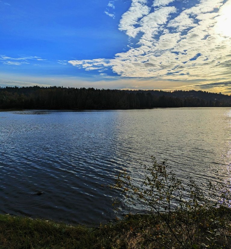 lake_clouds.jpg