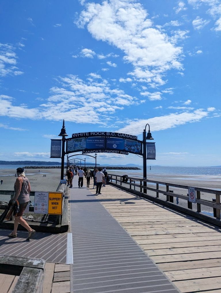 WR Longest Pier03.jpg