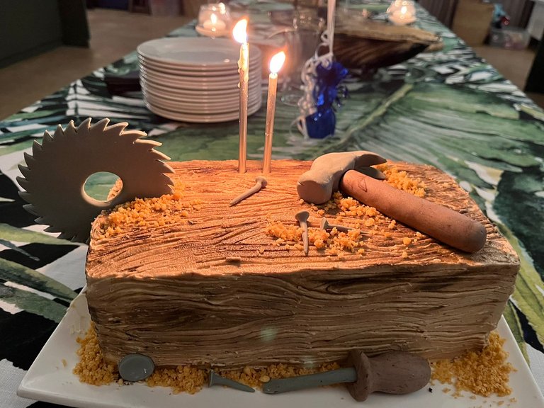 Birthday Cake Roelof.jpg