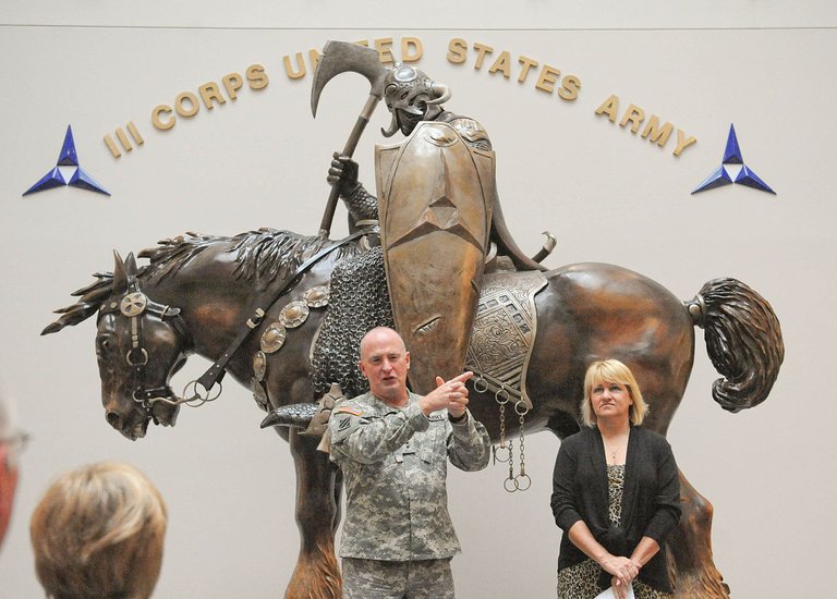 statue fort hood texas.jpg