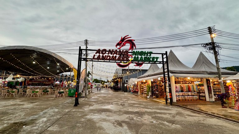 【甲米】🇹🇭 Ao Nang Landmark Night Market 奥南夜市