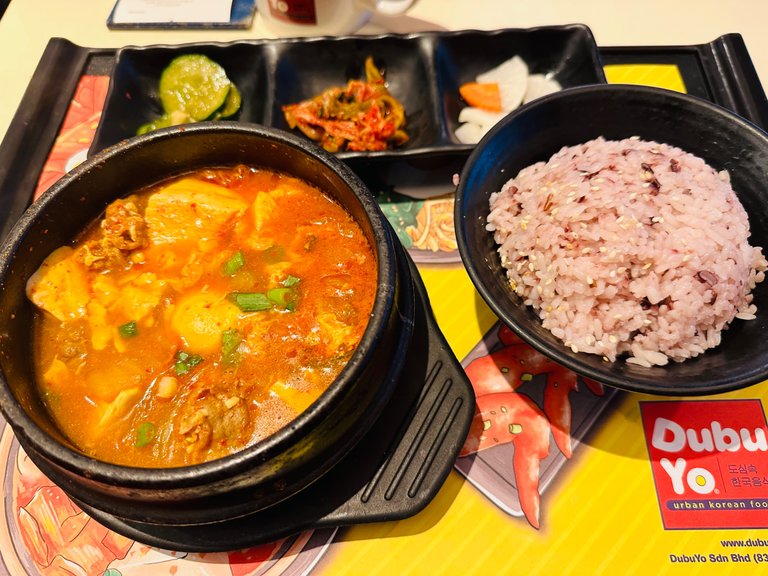 Kimchi Soondubu Jigae Beef Set