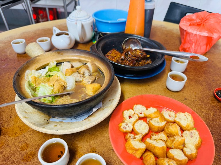 直落玻璃瓦煲肉骨茶  Teluk Pulai (Clay Pot) Bak Kut Teh