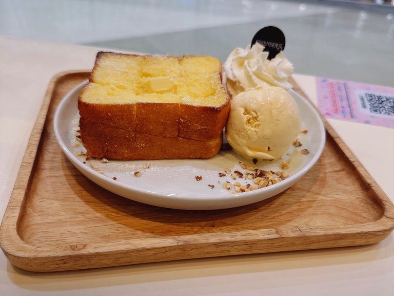 Butter Toasty Sundae
