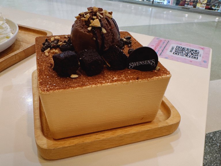 Sticky Chewy Chocolate Kakigori Box