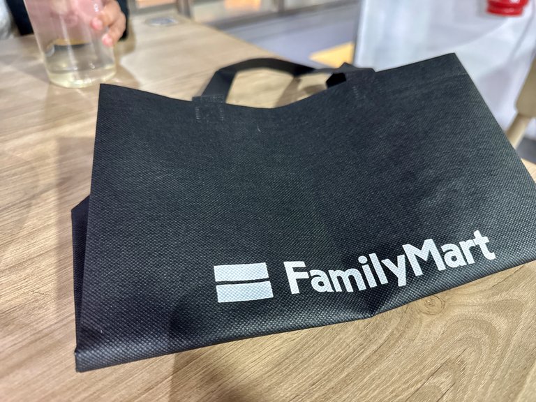 Family Mart - Recycle Bag