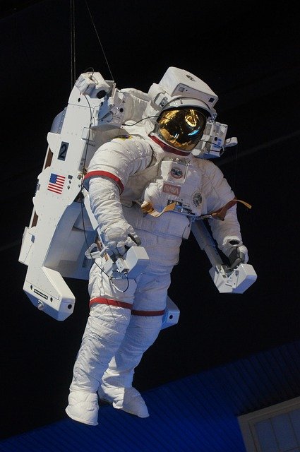 astronaut-4800946_640.jpg