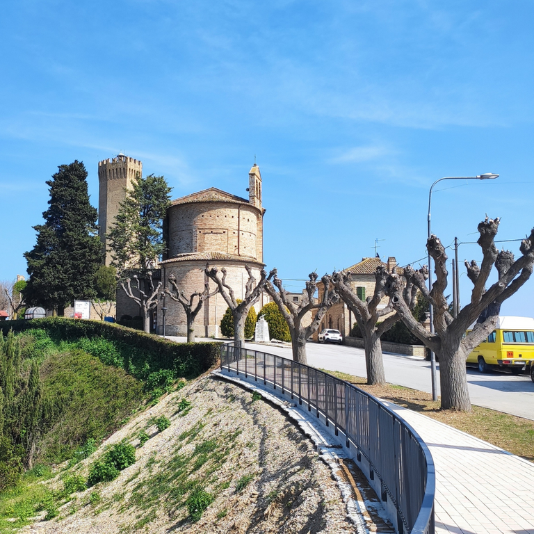 Panoramica lontano 5 (1).png