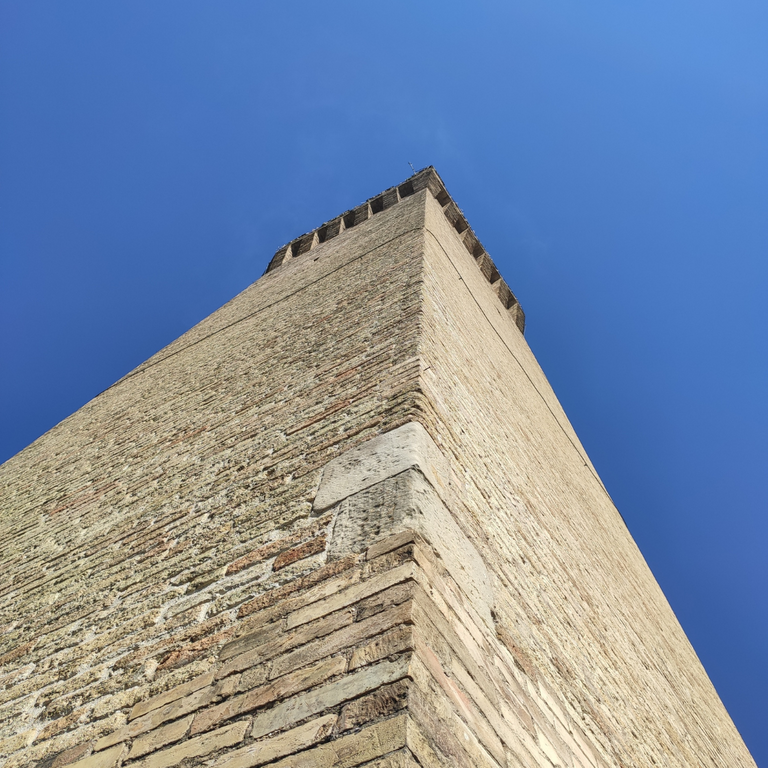 Torre da sotto 0 mettere sola (1).png