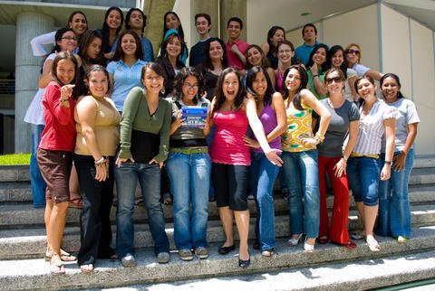 generacion 2007 - ucab1.jpg