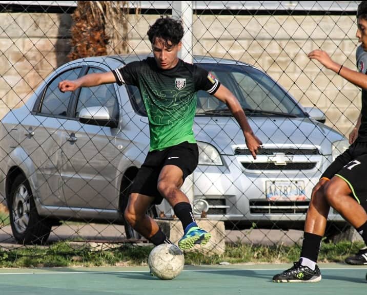 FOTO LUIS FUTSAL.jpg