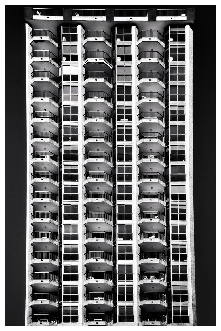 p_lines of benidorm_DSC_0904(1)-01.jpeg