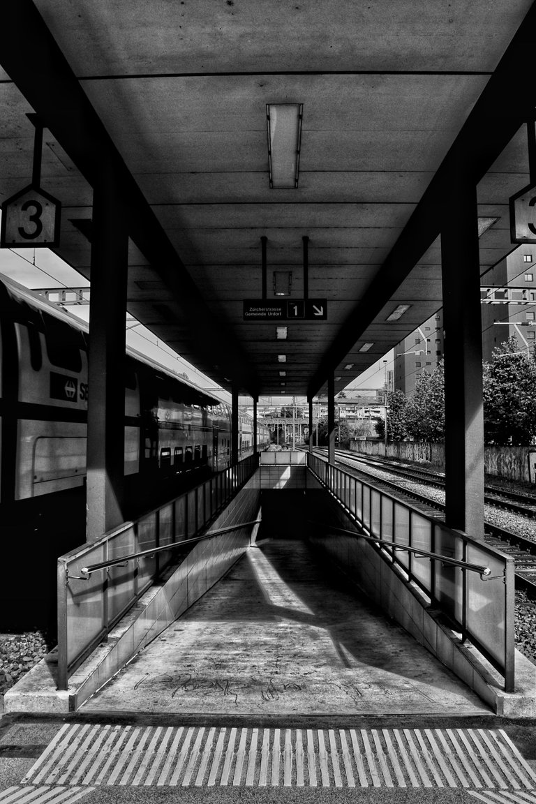 Bahnhof Glanzenberg DSC_0657 (15)-01.jpeg