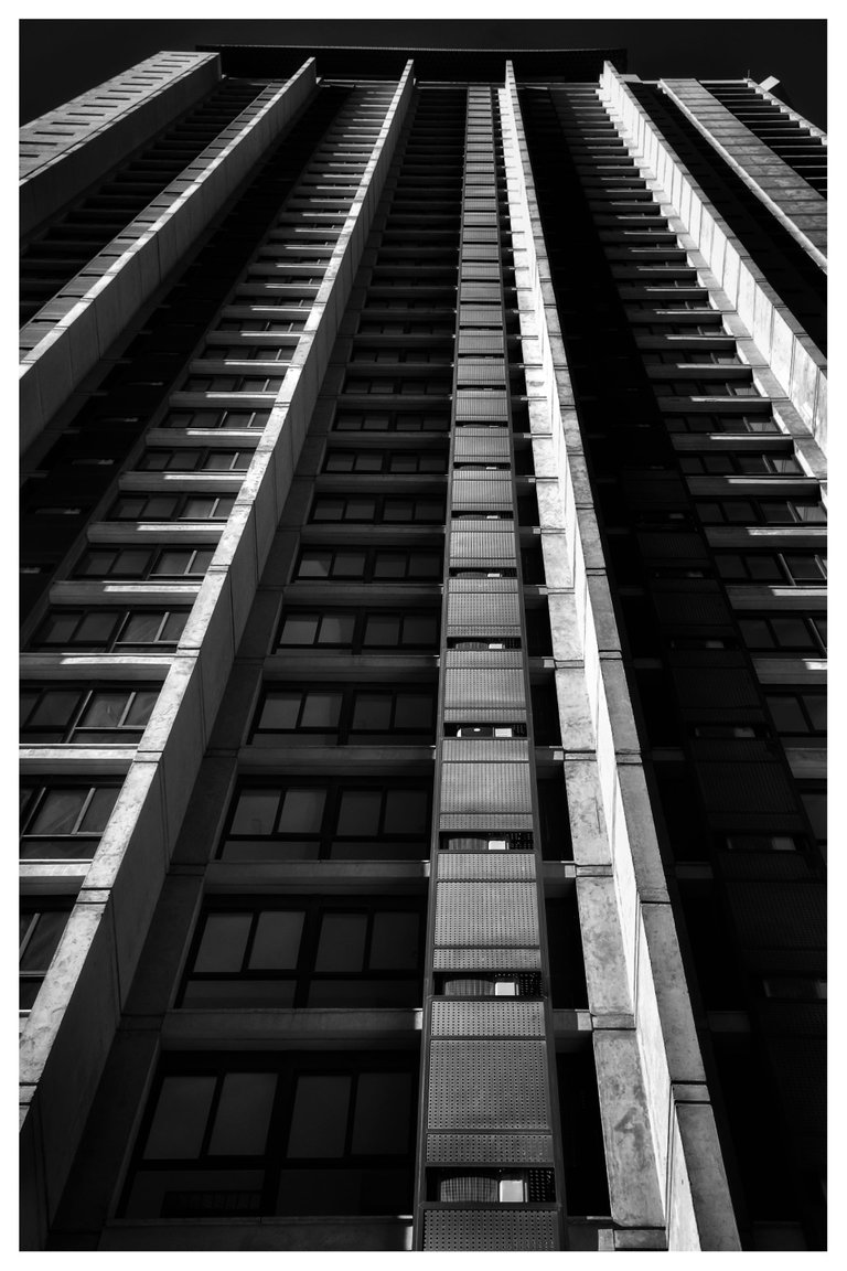 p_lines of benidorm_DSC_0724(1)-02.jpeg