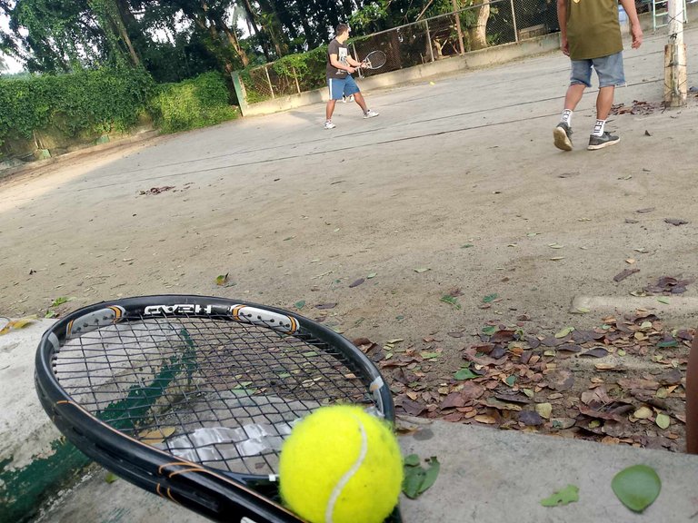 Tennis action.jpg