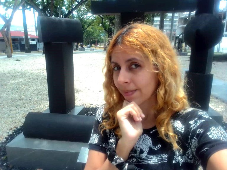 hola.jpg