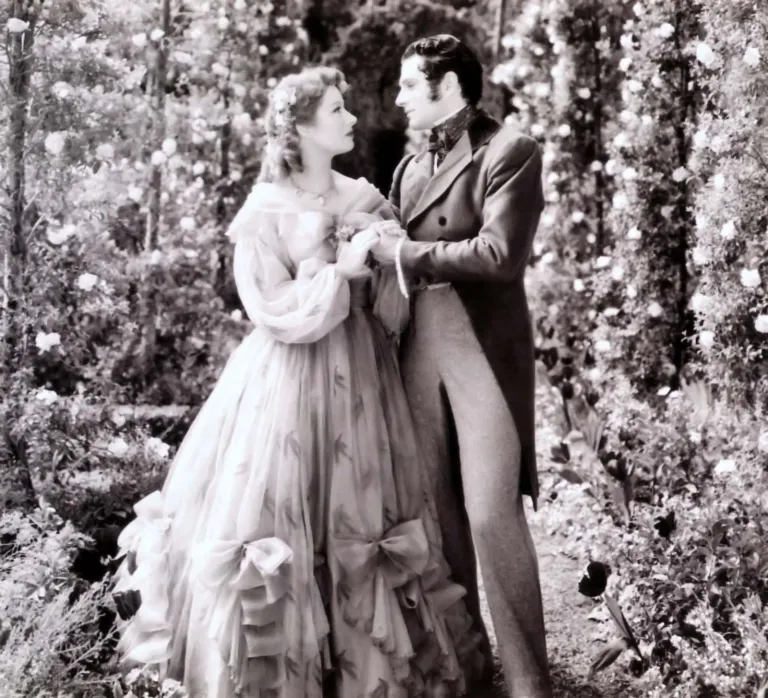 Greer-Garson-Laurence-Olivier-Pride-and-Prejudice.webp