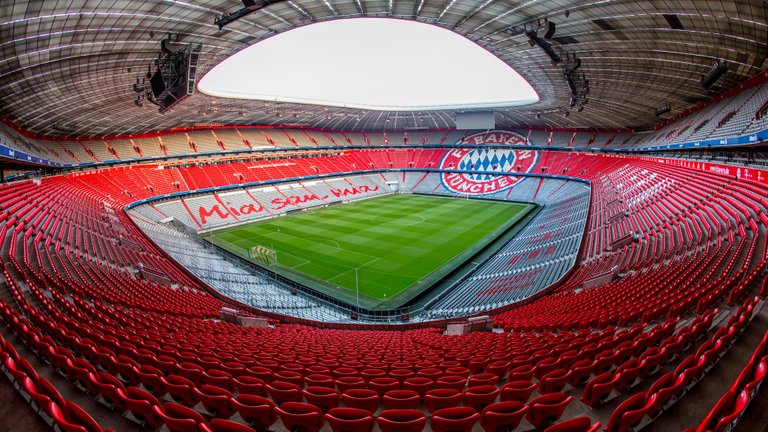 allianz_arena7.jpg