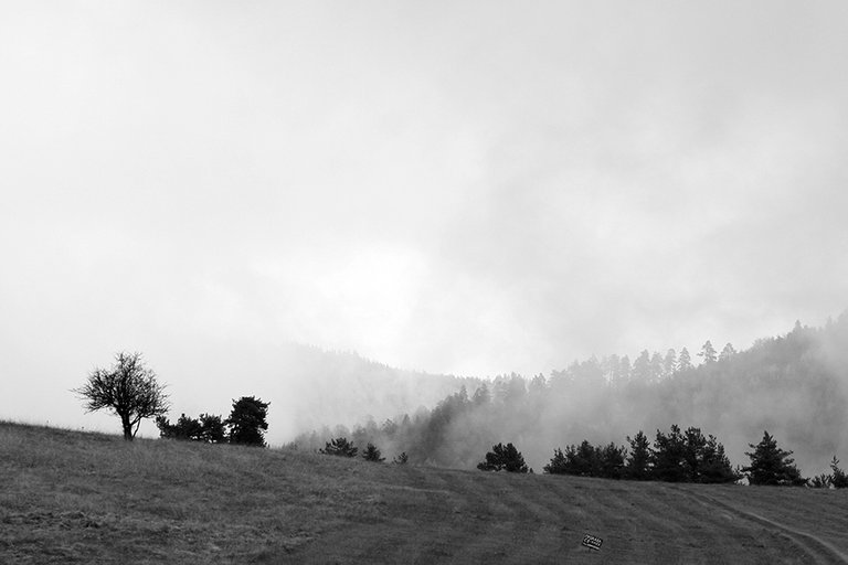 Batak Dam Area 001 crop s BW.jpg