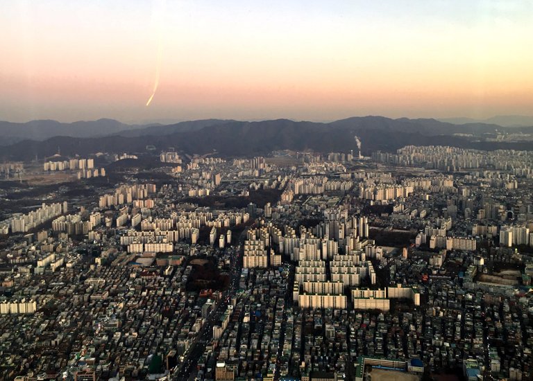 Seoul from above.jpg