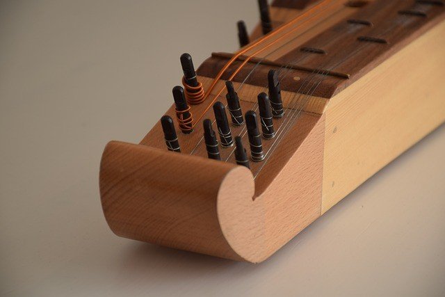 zither-3839147_640.jpg