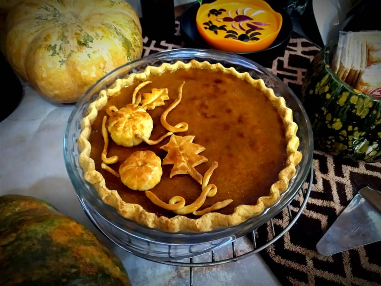 Easy Pumpkin Pie  Recipe from Scratch :)