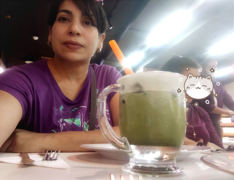 Iced Matcha Latte at Asia Gourmet Market in Lecheria, Venezuela || The Coffee Shop Prompt 79