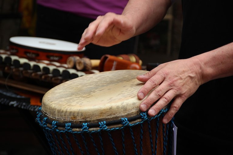 djembe-2413970_1280.jpg