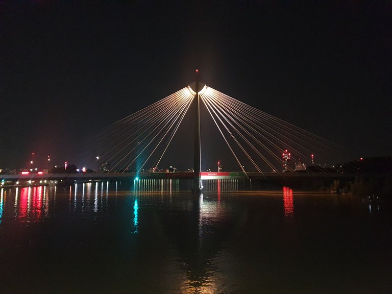 20230529_232734.jpg