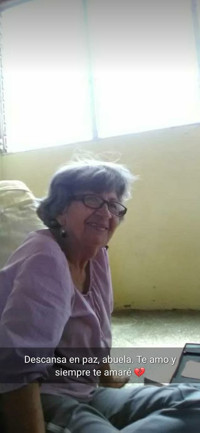 abuela josefita.jpg