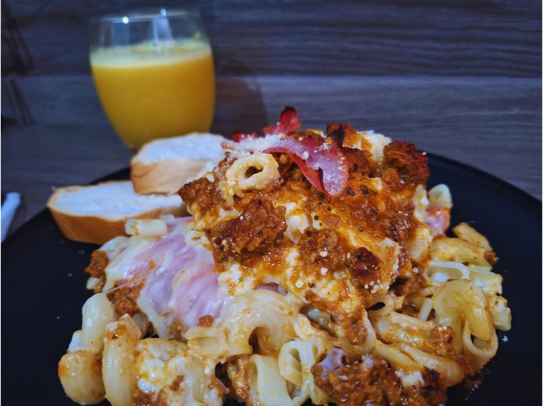 Pasta al horno (10).png
